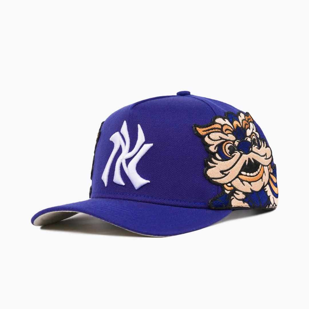 NEW YORK LION CAP