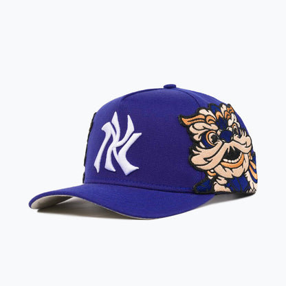 NEW YORK LION CAP